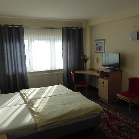 Hotel Ring Park Buchen  Exterior photo