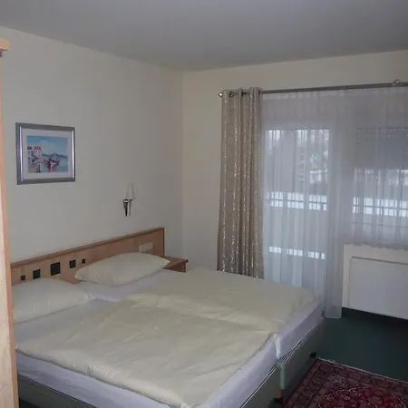 Hotel Ring Park Buchen  Exterior photo