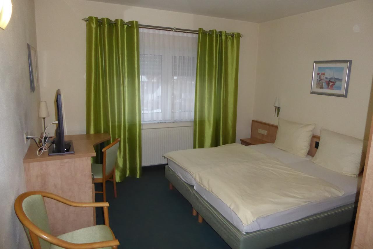 Aparthotel Ring Park 3*